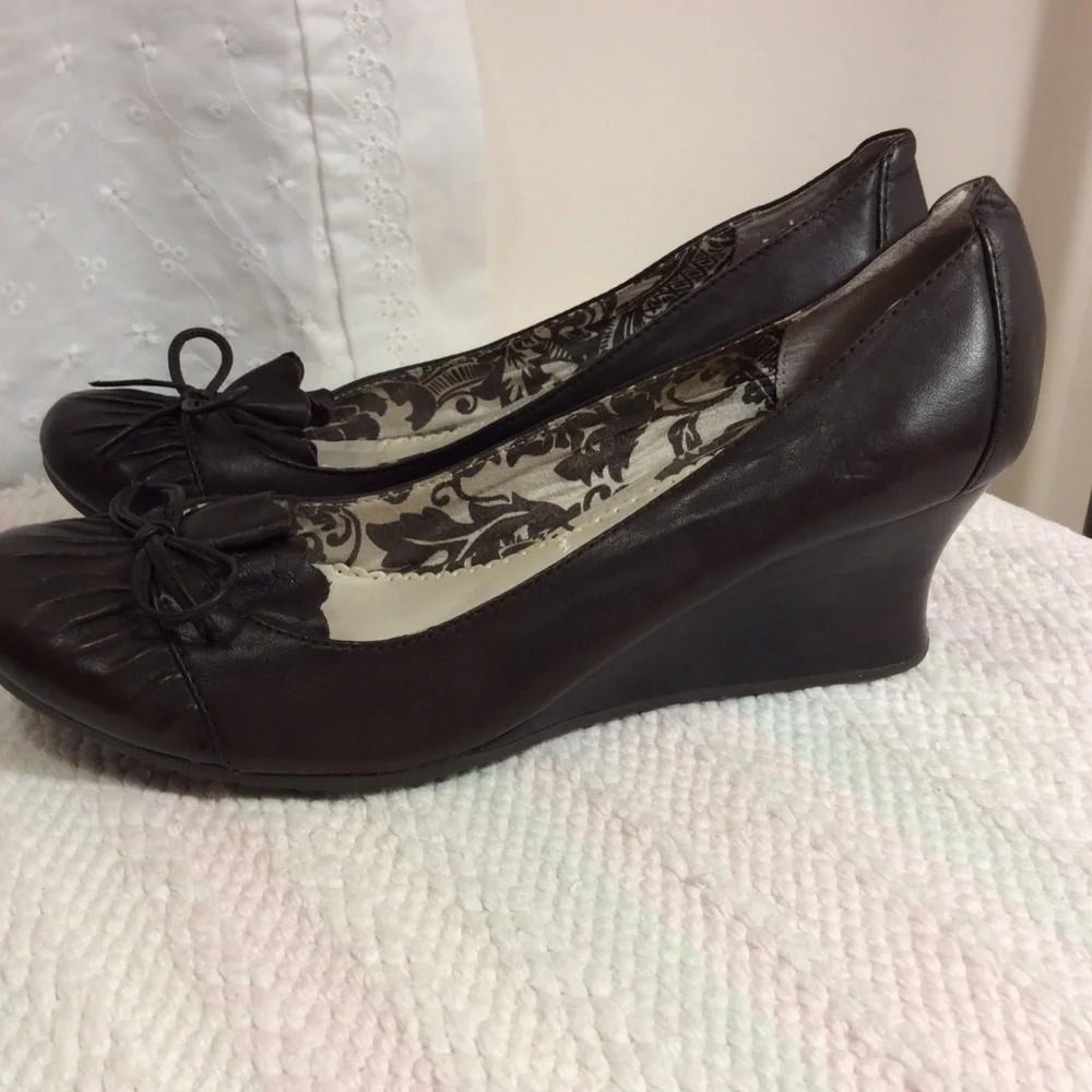 Women’s Dark Brown Report “Carina” Wedge